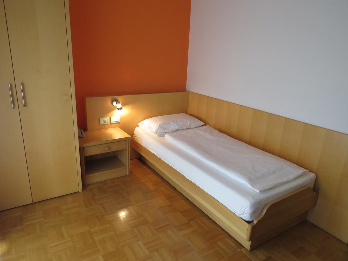 Garni Domus Mea Otel Merano Dış mekan fotoğraf